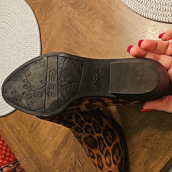 LIFE STRIDE ANKLE BOOTS - Picture 4 of 5